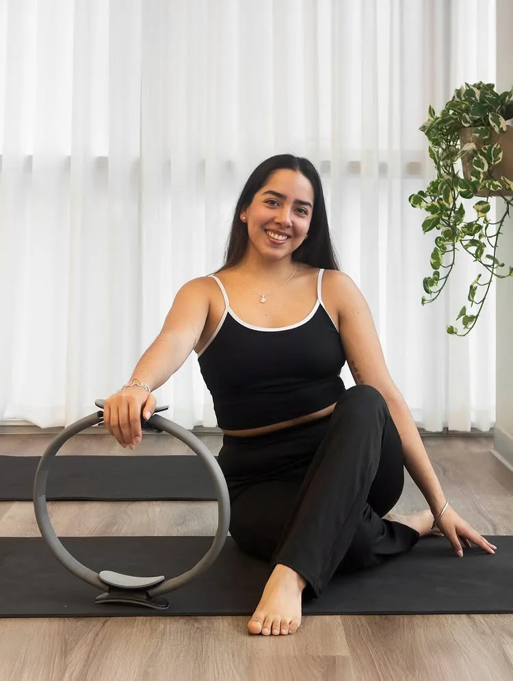 Claudia · Pilates y Barré